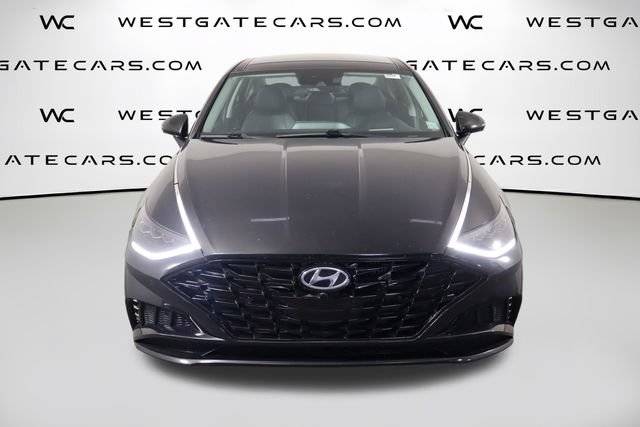 Used 2021 Hyundai Sonata Limited w/ Cargo Package FWD image 2
