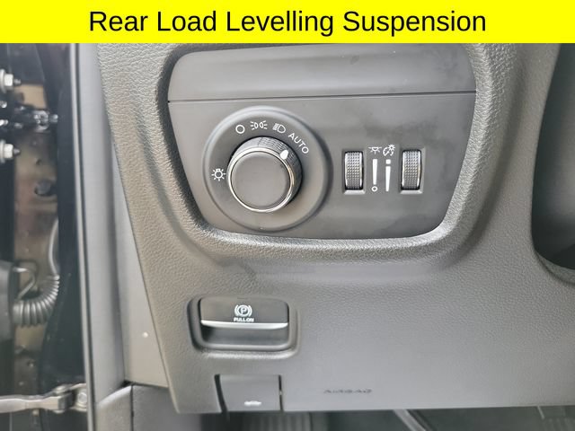 Certified 2024 Jeep Grand Cherokee Altitude AWD/4WD image 20