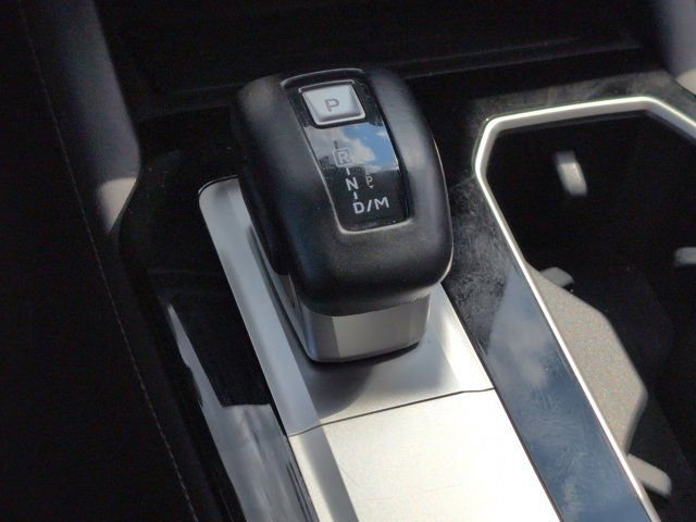 Used 2025 Mitsubishi Outlander SE FWD image 20