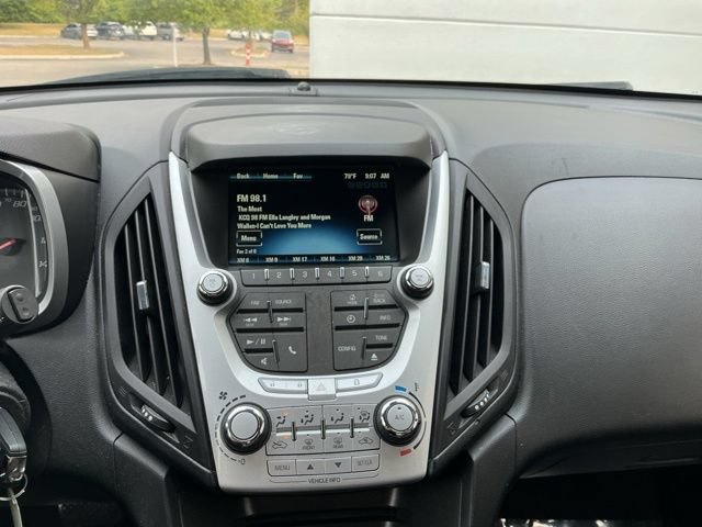 Used 2015 Chevrolet Equinox LT w/ Driver Convenience Package FWD image 17