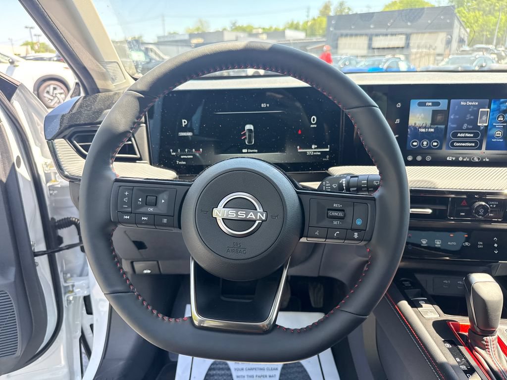 Used 2026 Nissan Kicks SR w/ SR Premium Package FWD image 14
