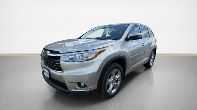 Used 2014 Toyota Highlander Limited Platinum AWD/4WD image 3