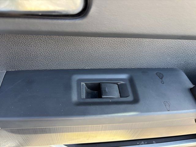 Used 2022 Toyota Tundra Platinum image 40