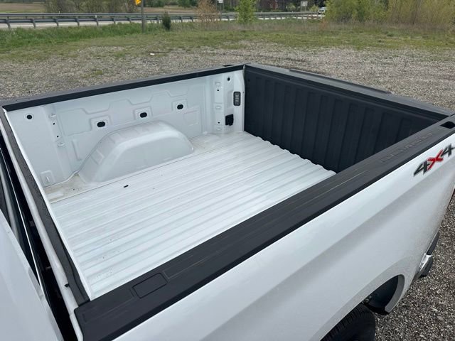 Used 2024 Chevrolet Silverado 1500 LT AWD/4WD image 11