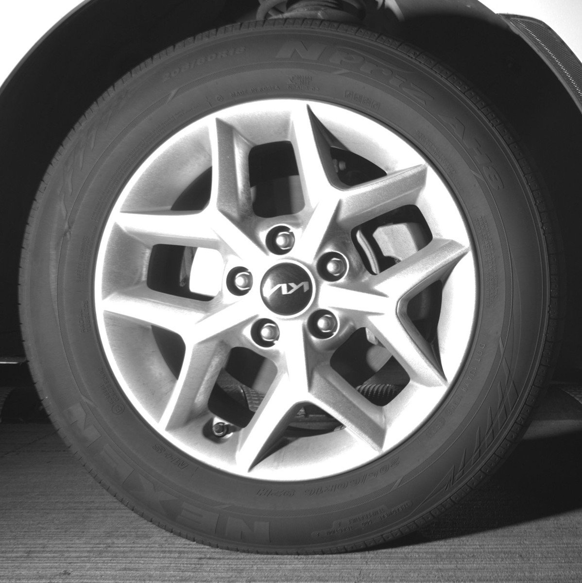 Used 2025 Kia Soul LX w/ LX Technology Package FWD image 20