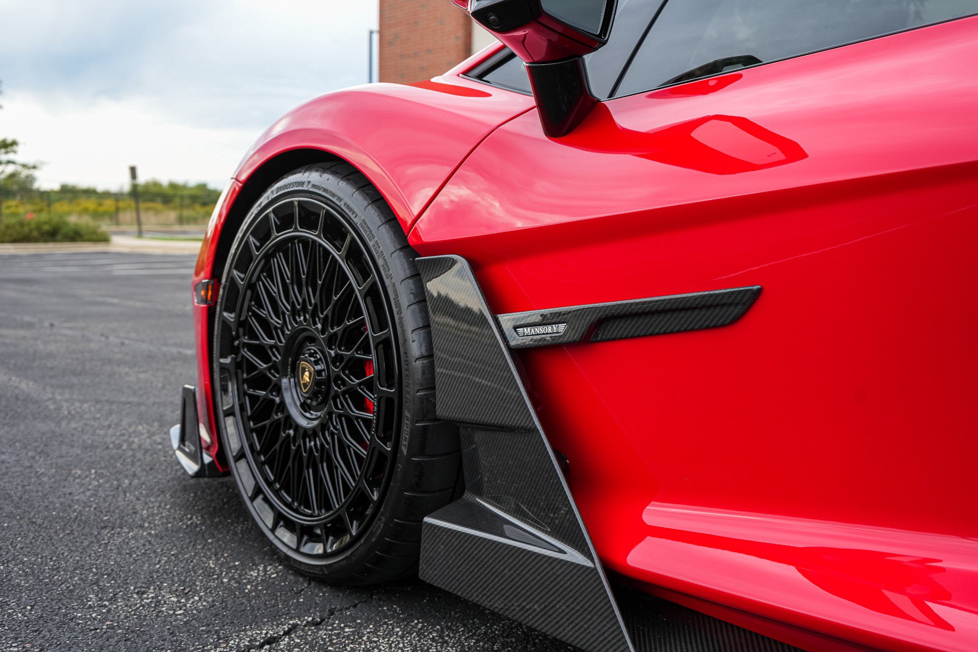 Used 2025 Lamborghini Revuelto AWD/4WD image 26
