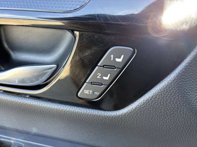 Used 2025 Honda CR-V Sport Touring image 23