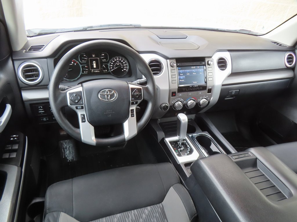 Used 2018 Toyota Tundra SR5 image 4