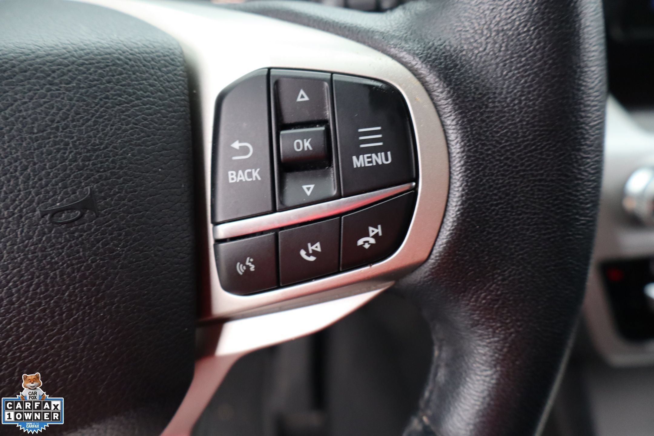 Used 2021 Ford Explorer XLT AWD/4WD image 14