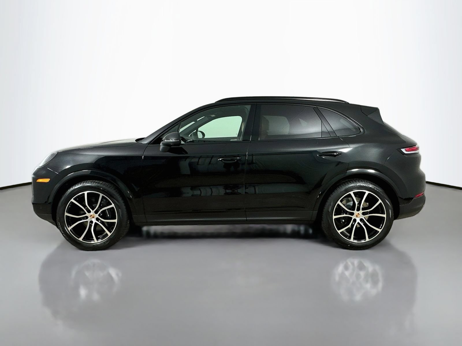 New 2026 Porsche Cayenne AWD/4WD image 8