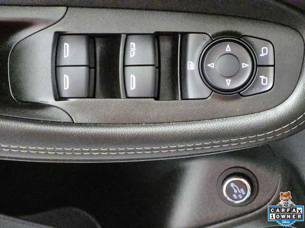 Certified 2022 Buick Encore GX Essence w/ Advanced Technology Package FWD image 14