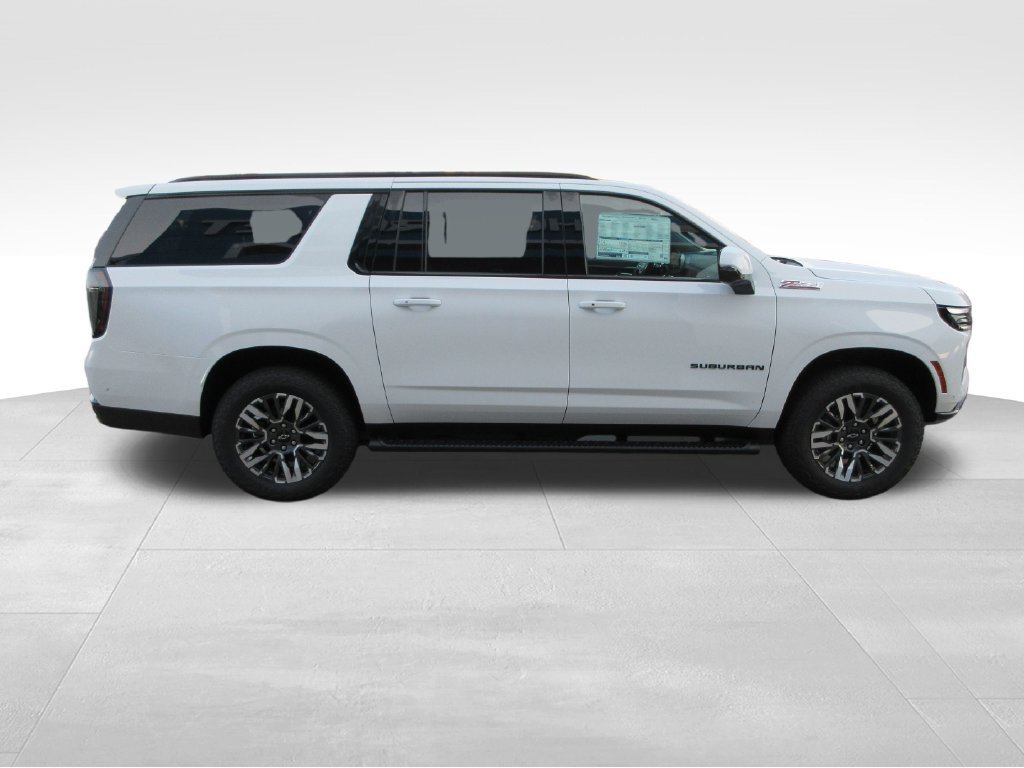New 2026 Chevrolet Suburban Z71 w/ Z71 Off-Road Package AWD/4WD image 7