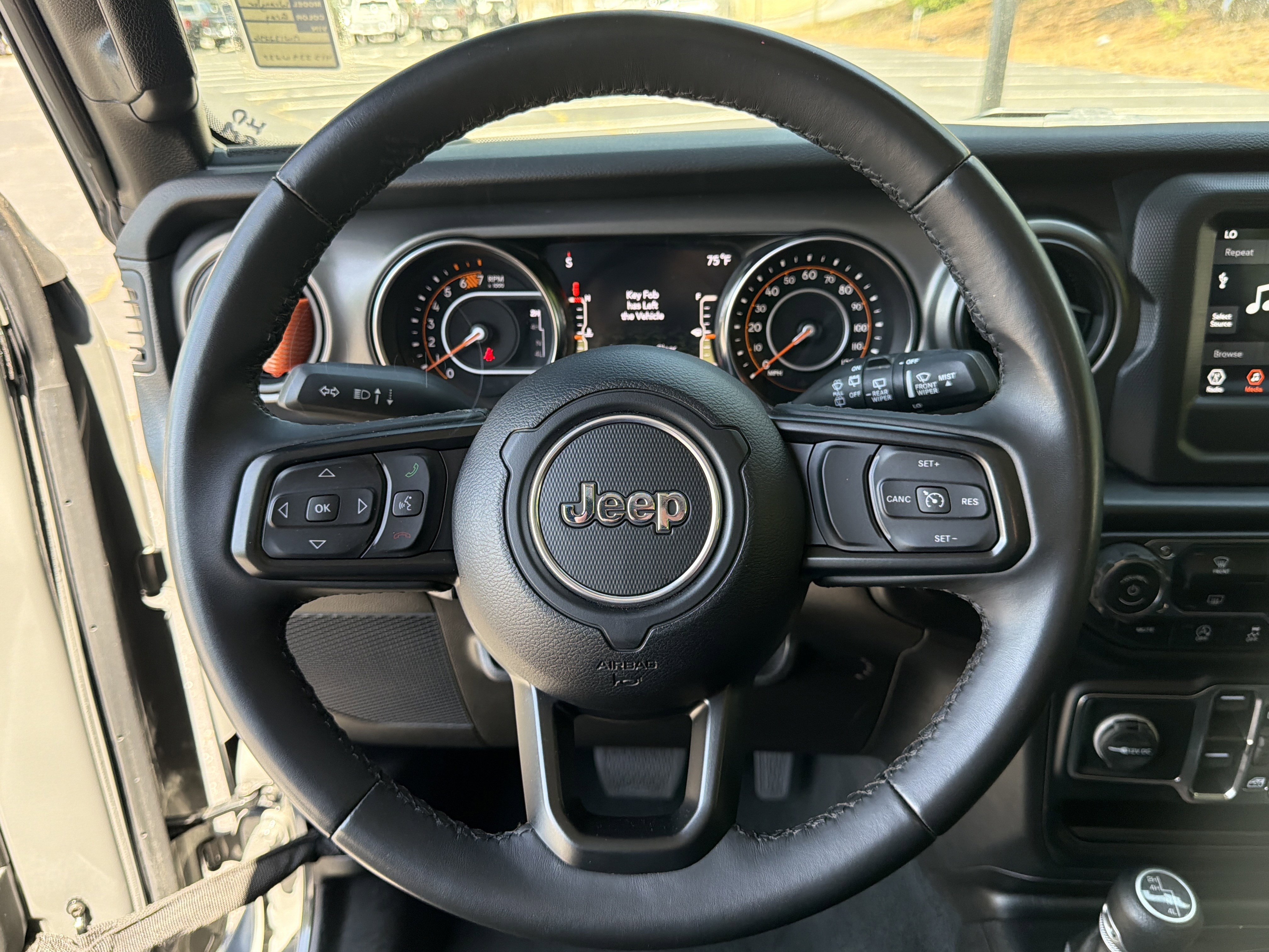 Used 2022 Jeep Wrangler Unlimited Sport AWD/4WD image 28