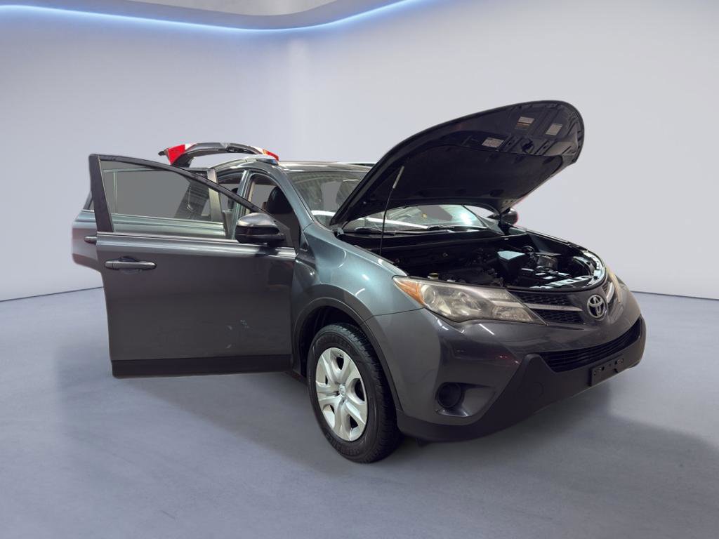 Used 2013 Toyota RAV4 LE image 7