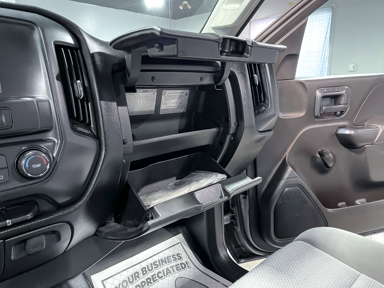 Used 2017 GMC Sierra 1500 4x4 Regular Cab image 21