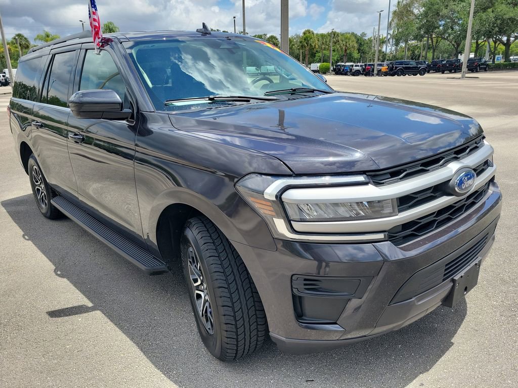 Used 2024 Ford Expedition Max XLT AWD/4WD image 7