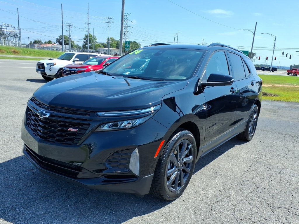 Used 2024 Chevrolet Equinox RS FWD image 3