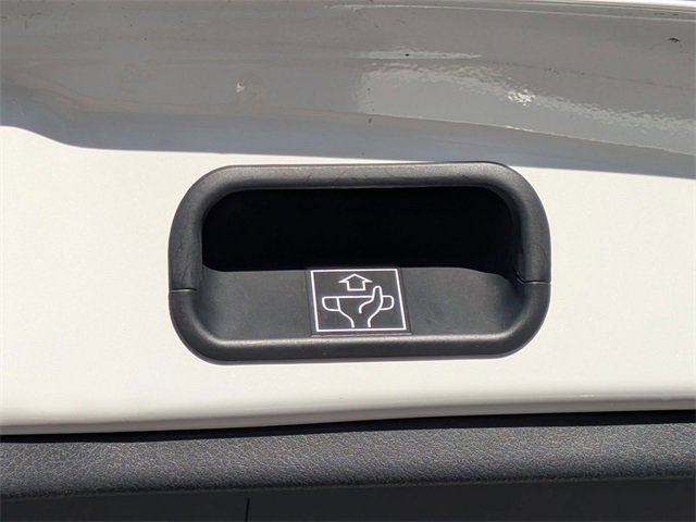 Used 2019 Toyota C-HR LE image 14