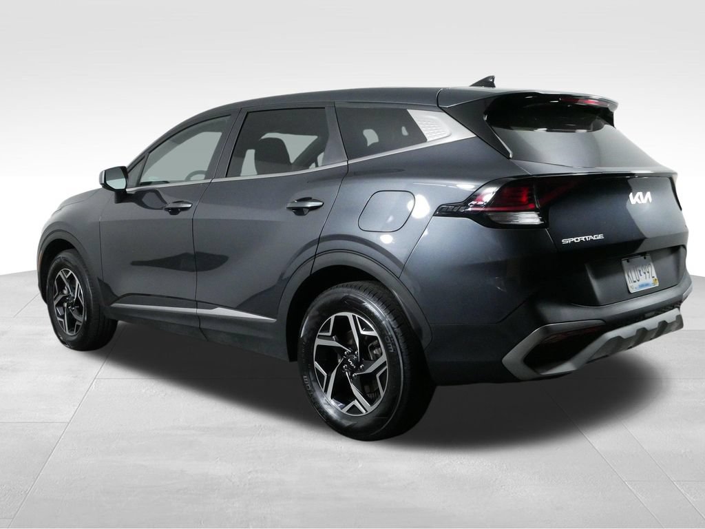 Used 2023 Kia Sportage LX AWD/4WD image 8