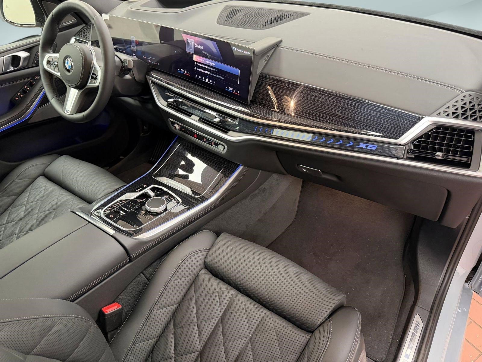 Used 2026 BMW X5 xDrive40i w/ M Sport Package image 33