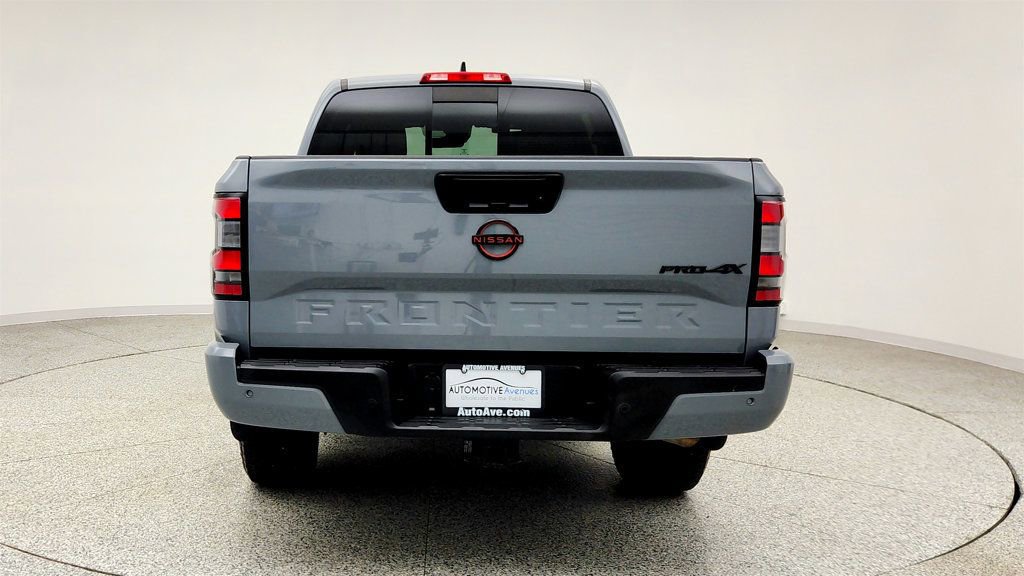 Used 2023 Nissan Frontier PRO-4X w/ Pro-4X Premium Package image 6