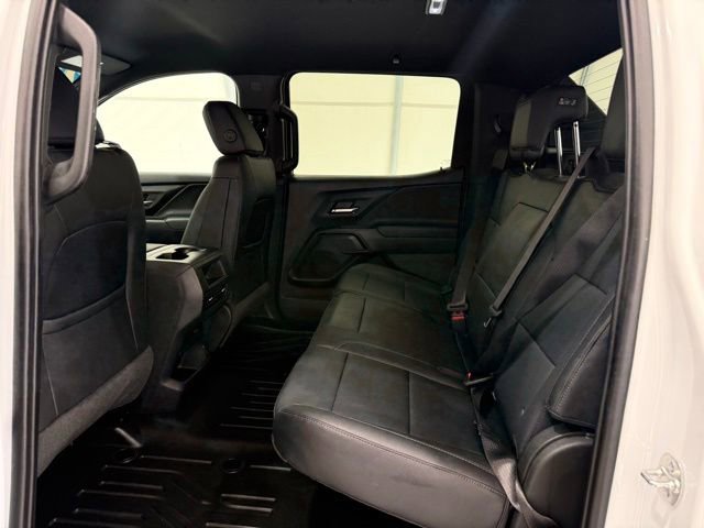 Used 2024 Chevrolet Silverado EV W/T AWD/4WD image 17