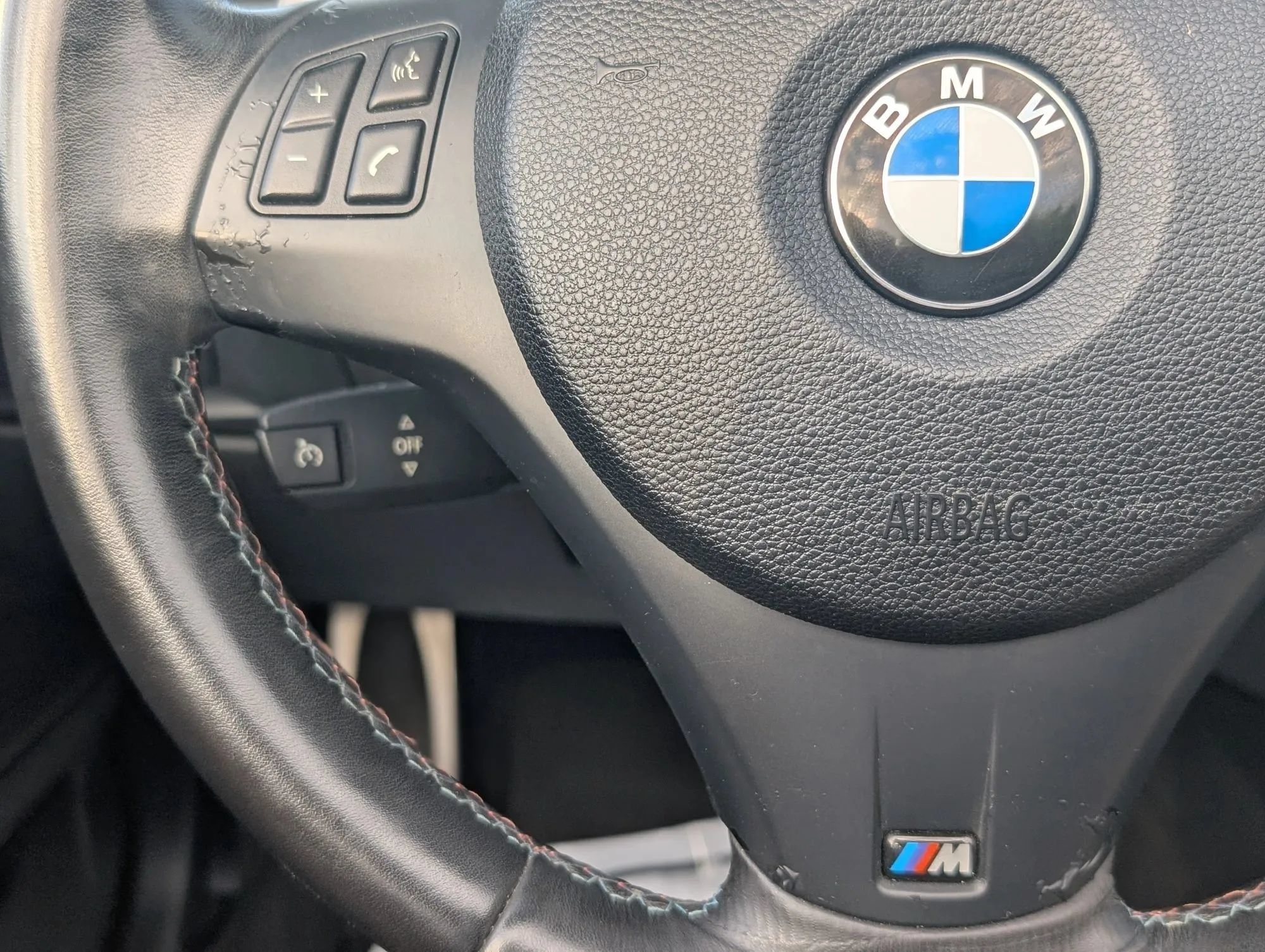 Used 2010 BMW M3 Convertible RWD image 25