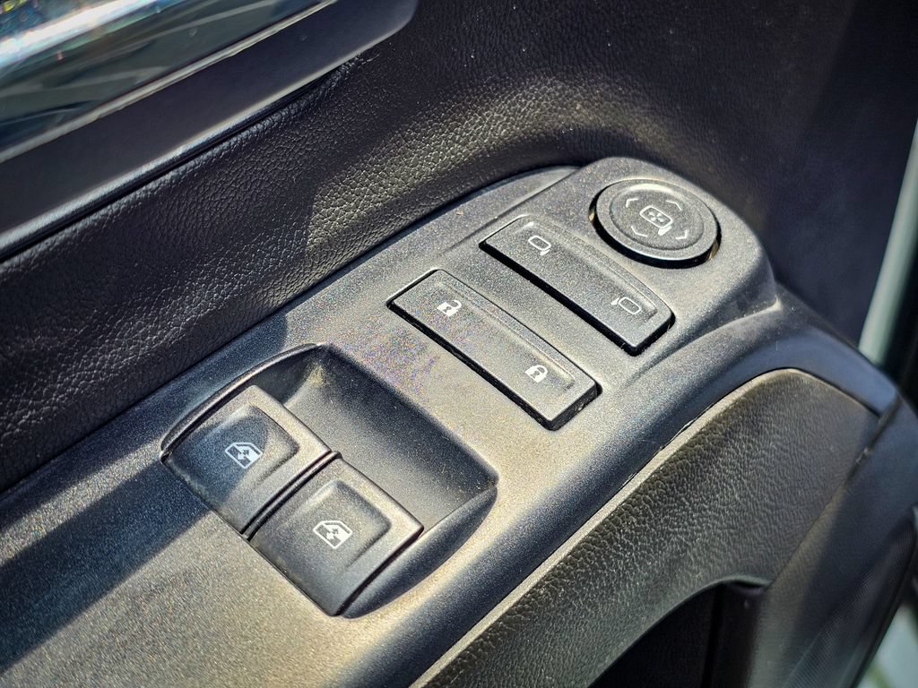 Used 2018 Chevrolet Silverado 3500 W/T w/ WT Convenience Package AWD/4WD image 15