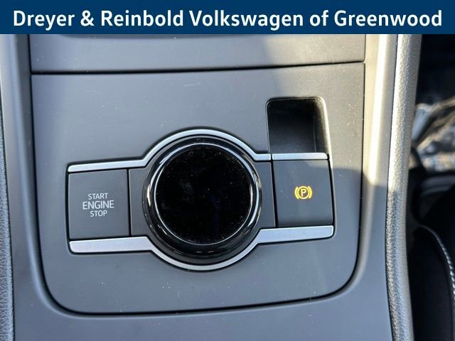 New 2026 Volkswagen Tiguan SE R-Line image 18