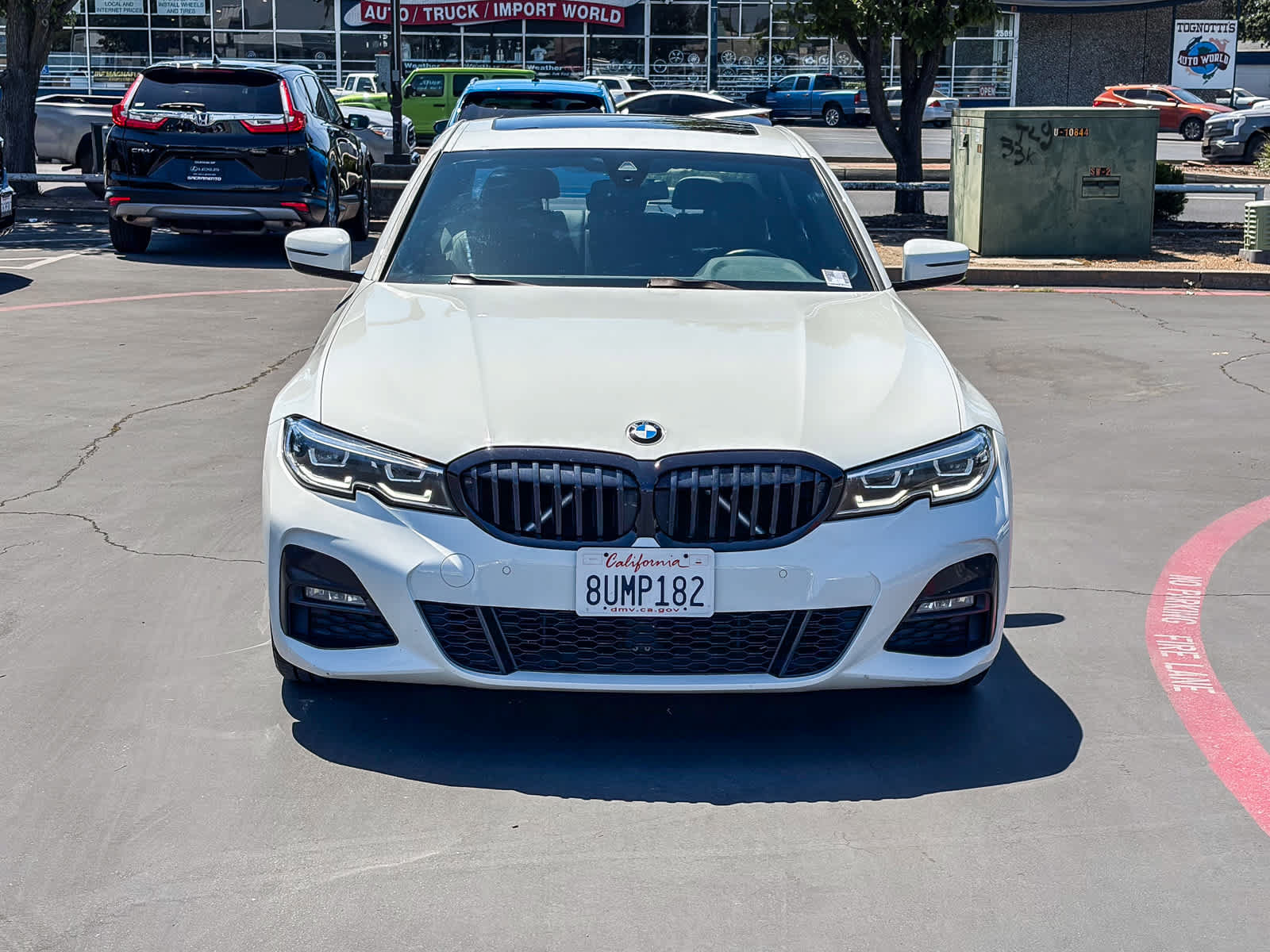 Used 2021 BMW 330i Sedan w/ M Sport Package RWD image 6