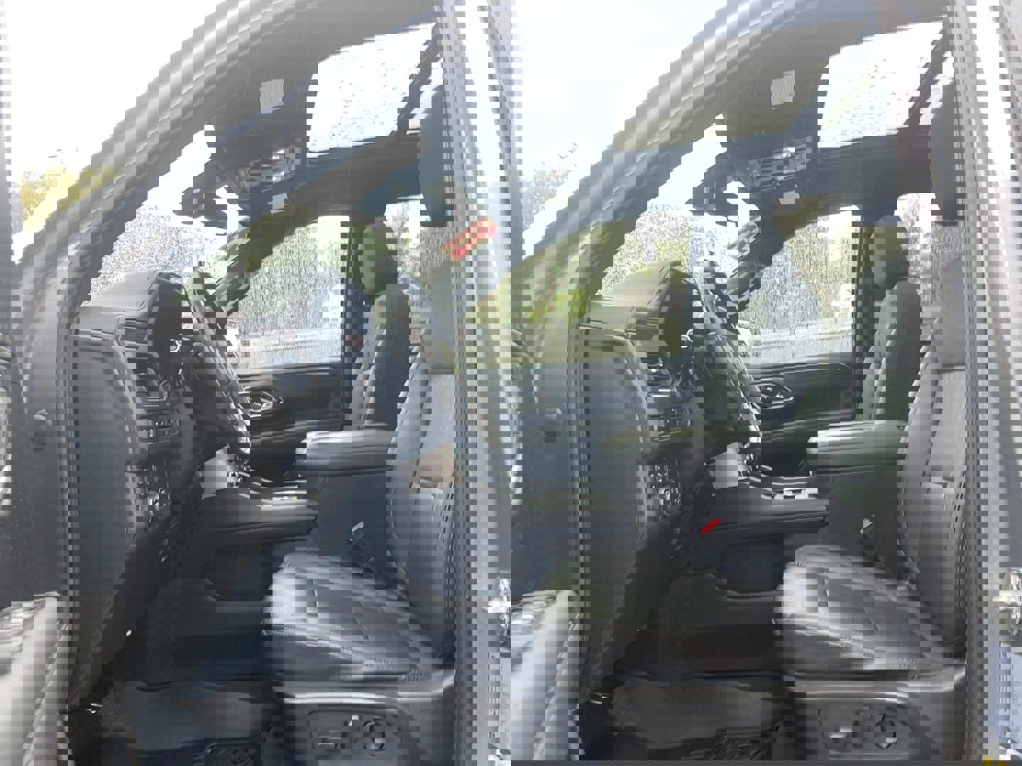 Used 2021 Chevrolet Tahoe LT image 16