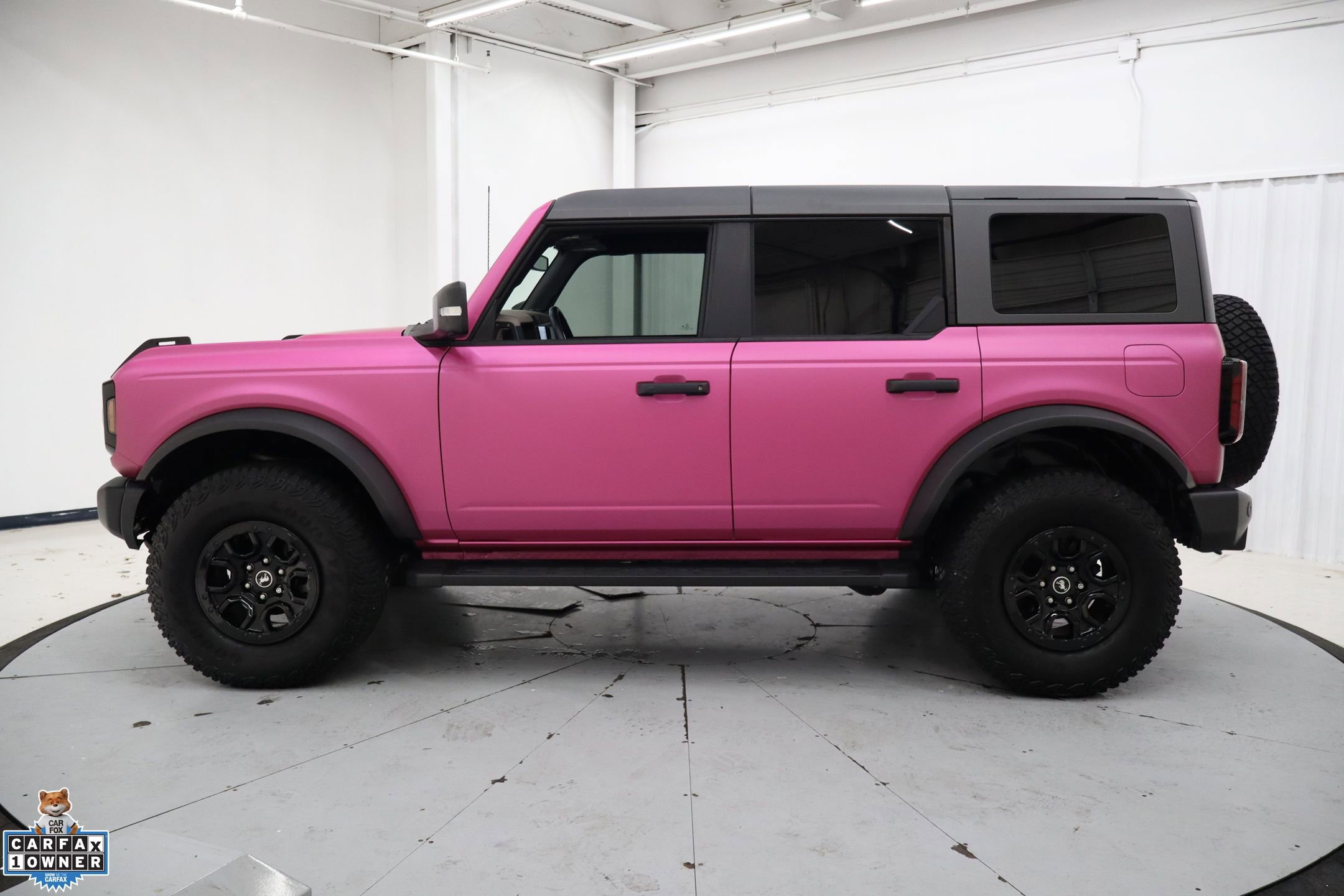 Used 2023 Ford Bronco Wildtrak image 9