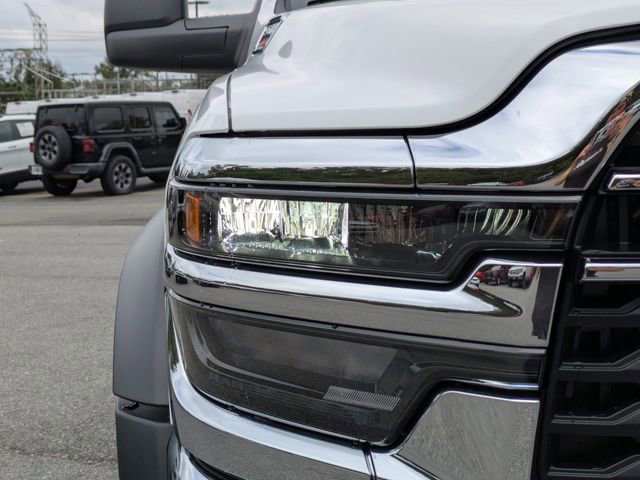 New 2026 RAM 5500 Tradesman AWD/4WD image 10
