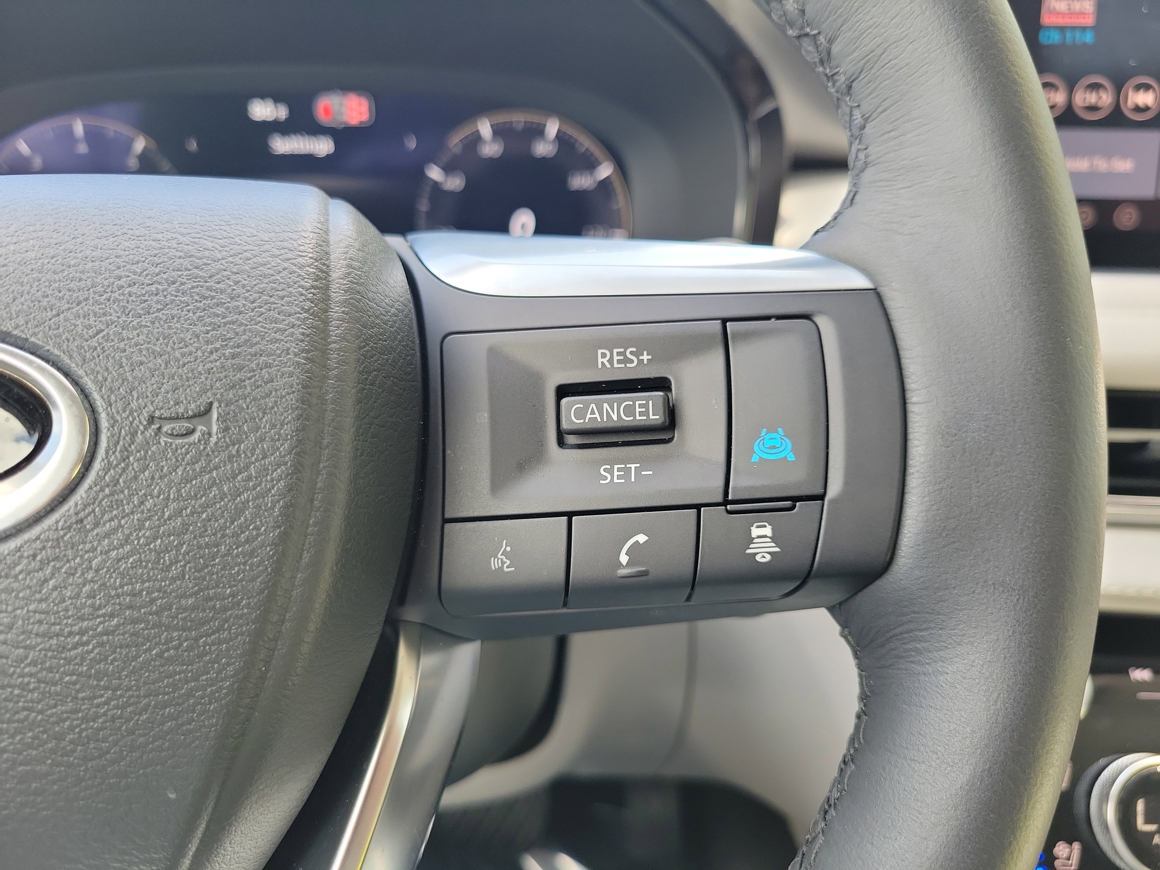 Certified 2026 INFINITI QX60 Luxe w/ Cargo Package image 29