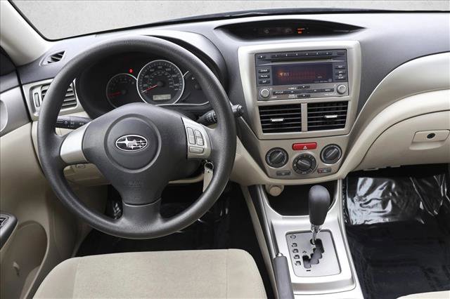 Used 2010 Subaru Impreza 2.5i AWD/4WD image 22