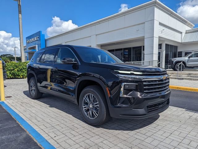 New 2026 Chevrolet Traverse LT w/ Driver Confidence Package FWD image 1