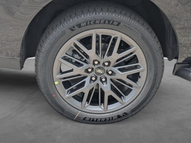 New 2027 Ford Expedition Platinum RWD image 12