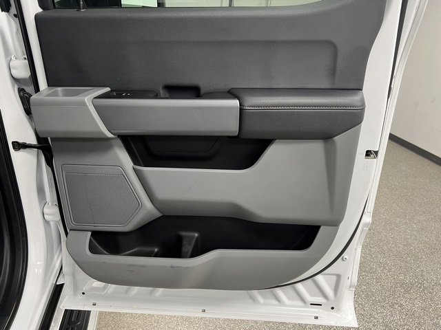 Used 2023 Ford F350 XLT image 46