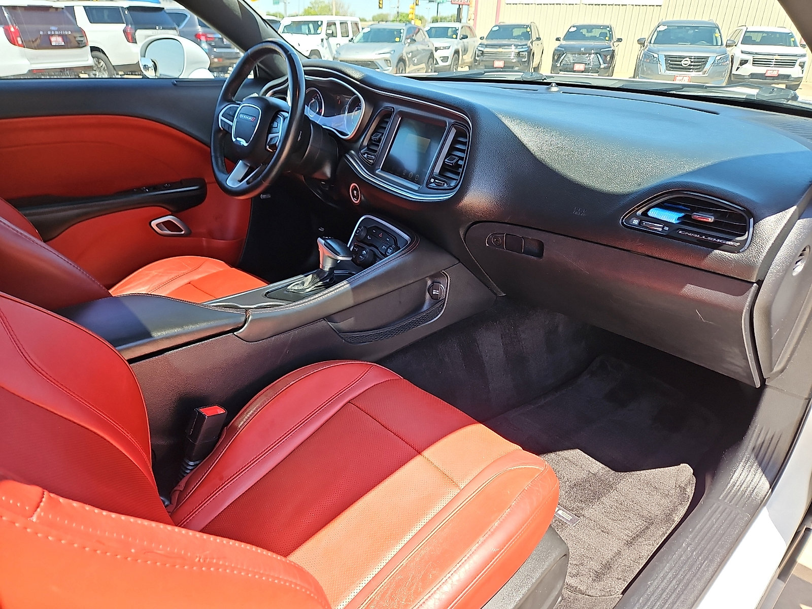 Used 2015 Dodge Challenger SXT Plus RWD image 7