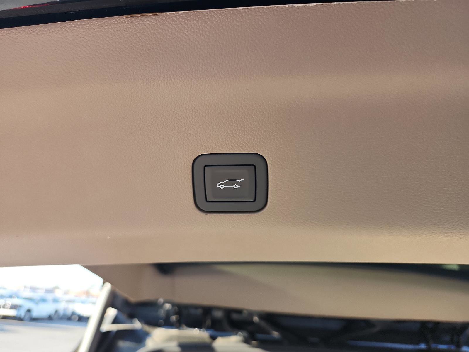 New 2026 GMC Yukon Denali w/ Sun & Power Step Package image 10