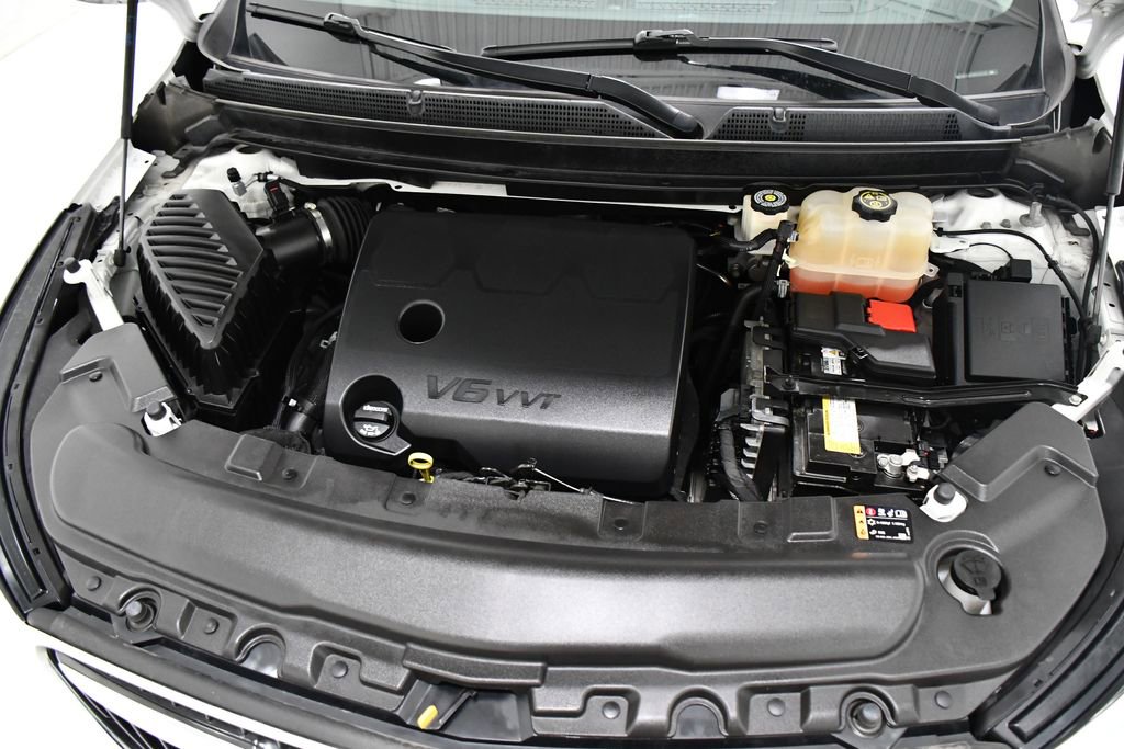 Used 2021 Buick Enclave Premium w/ Surround and Sites Package image 6