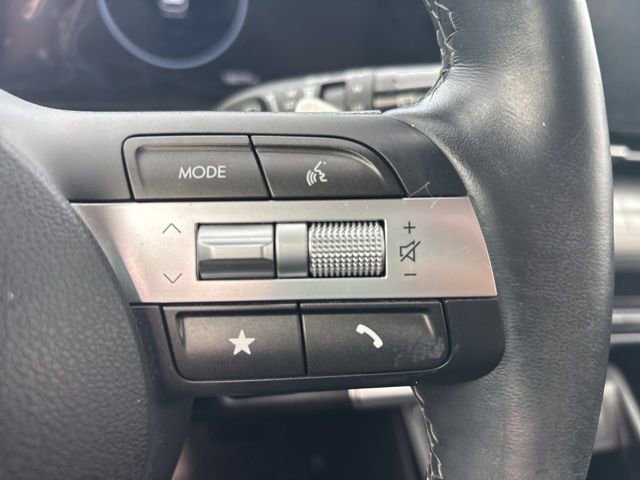 Used 2024 Hyundai Kona Limited image 23