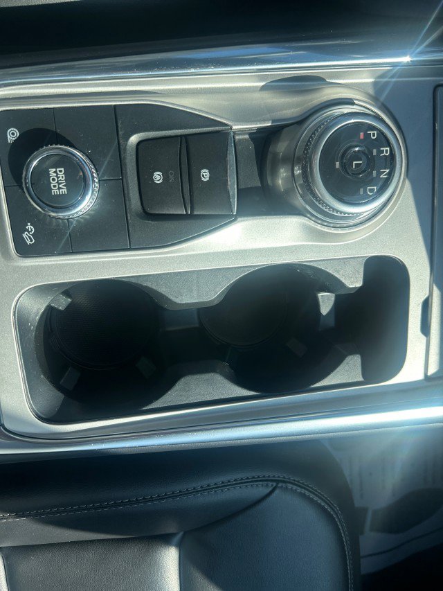 Used 2023 Ford Explorer XLT w/ Equipment Group 202A image 18