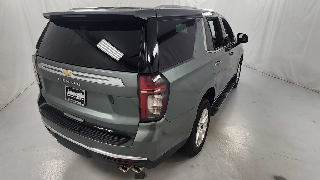Used 2024 Chevrolet Tahoe Premier AWD/4WD image 3
