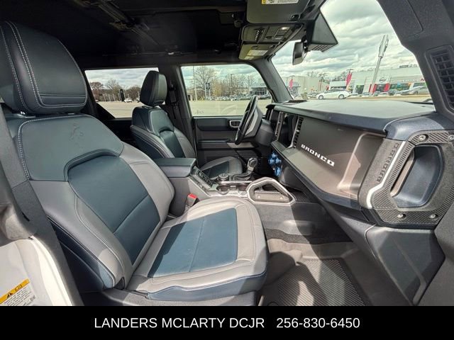 Used 2022 Ford Bronco Outer Banks w/ Sasquatch Package image 8