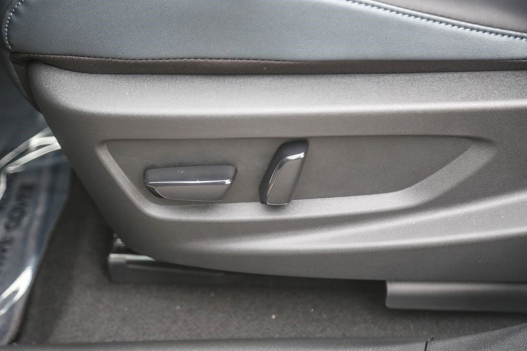 New 2026 Nissan Leaf SV+ w/ Illuminated Package image 22