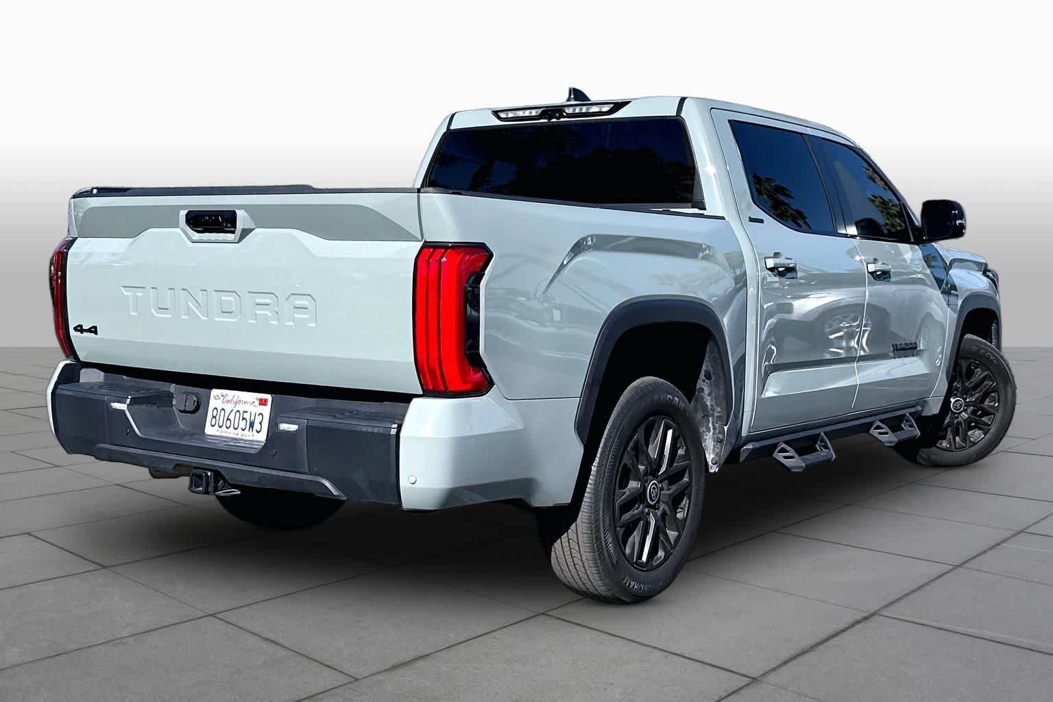 Used 2024 Toyota Tundra Limited AWD/4WD image 11