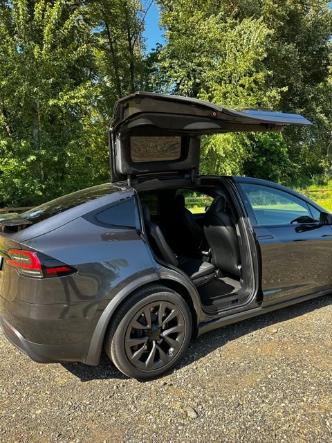 Used 2024 Tesla Model X AWD/4WD image 12
