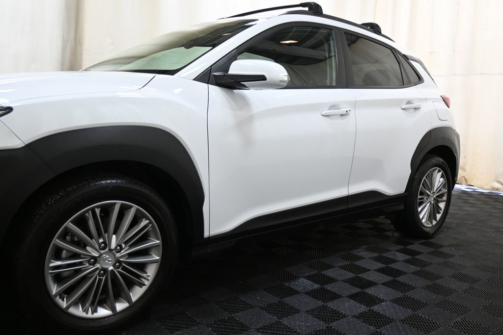 Used 2020 Hyundai Kona SEL Plus AWD/4WD image 11