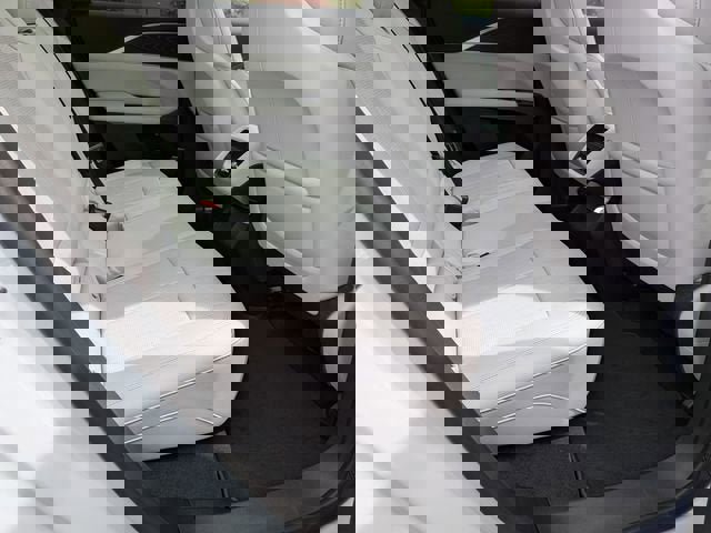 New 2026 Cadillac Lyriq Luxury image 24